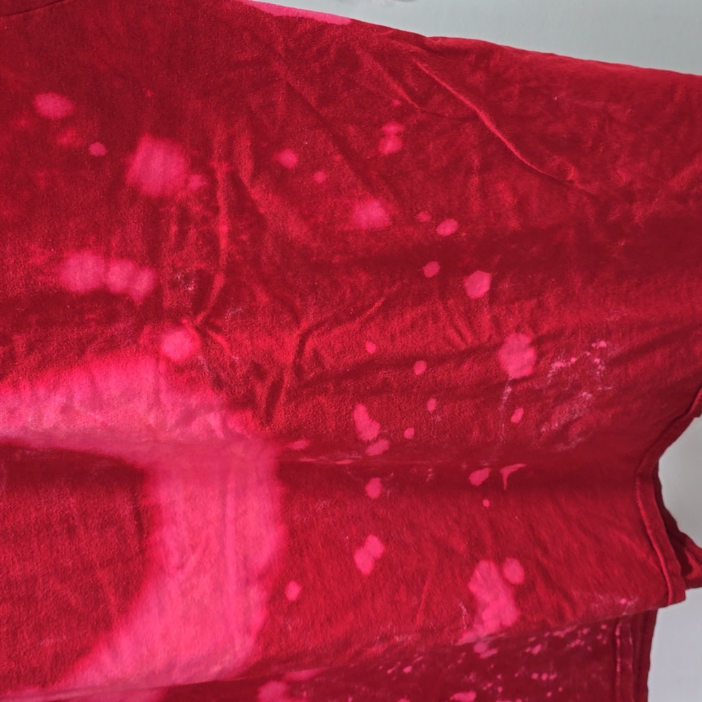 Red Tie Dye Shirt๐๐HP๐๐ - Picture 9 of 12